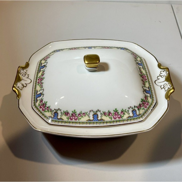 T & V Limoges France Lidded Porcelain Tureen La Cloche Roses Gold Granny Core - Picture 4 of 15